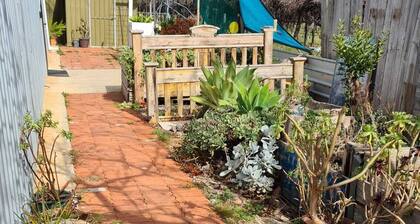 Romantic Vineyard Holiday Home Riverland