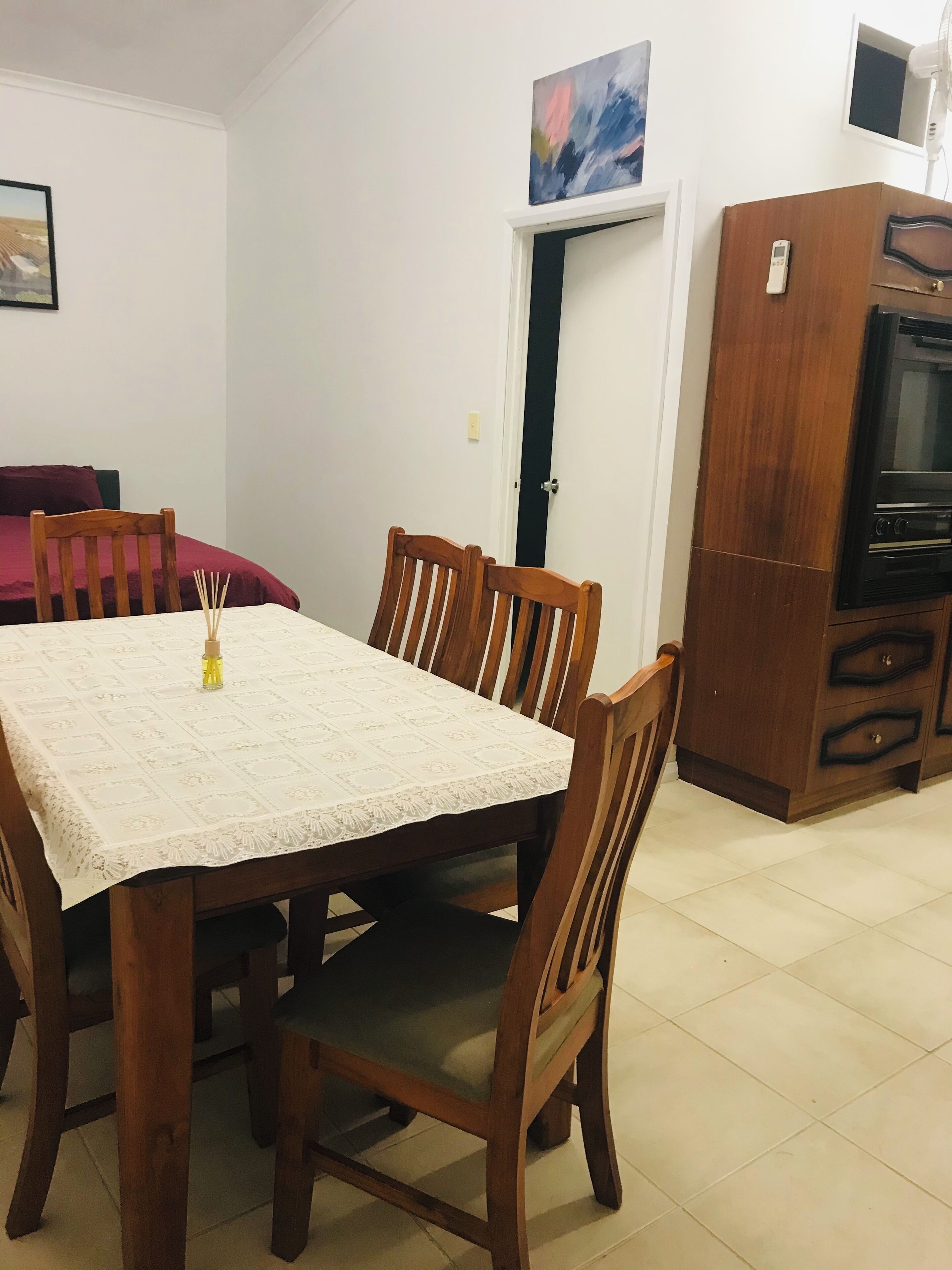 Romantic Vineyard Holiday Home Riverland