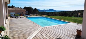 Piscina externa, piscina aquecida