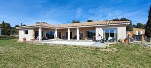 Outdoor pool, a heated pool - Vacation home (La Cadière-d'Azur)