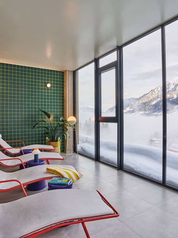 Sauna, steam room, body treatments, body scrubs, facials