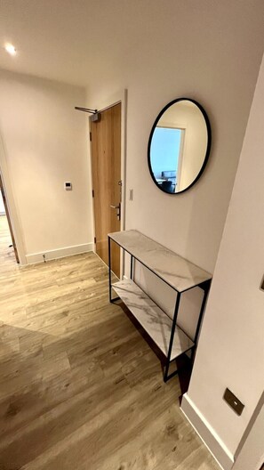 Interior - Luxury Top Floor Apartment in London (Harrow)