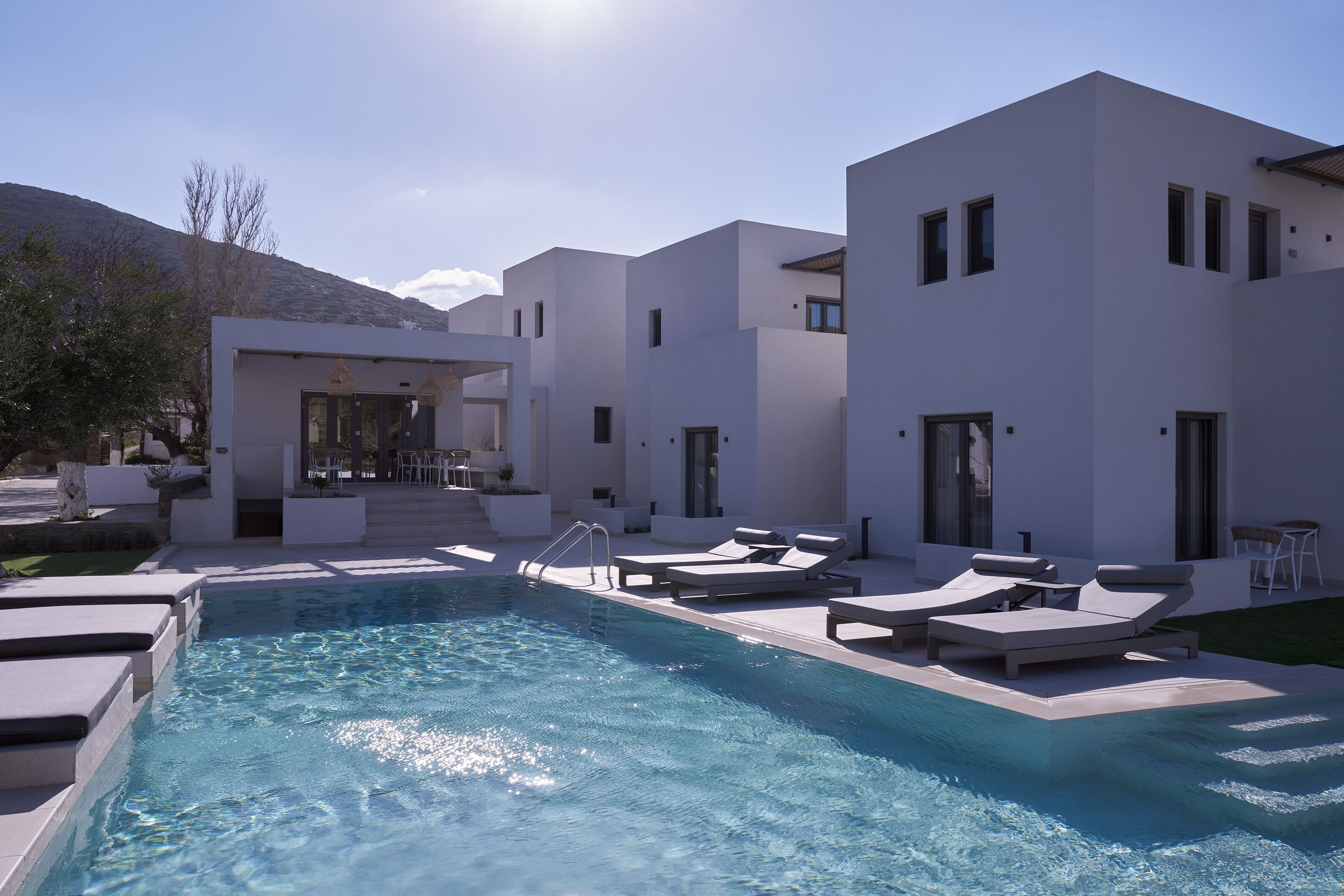 Seasonal outdoor pool, open 8:30 AM to 3:00 PM, pool umbrellas