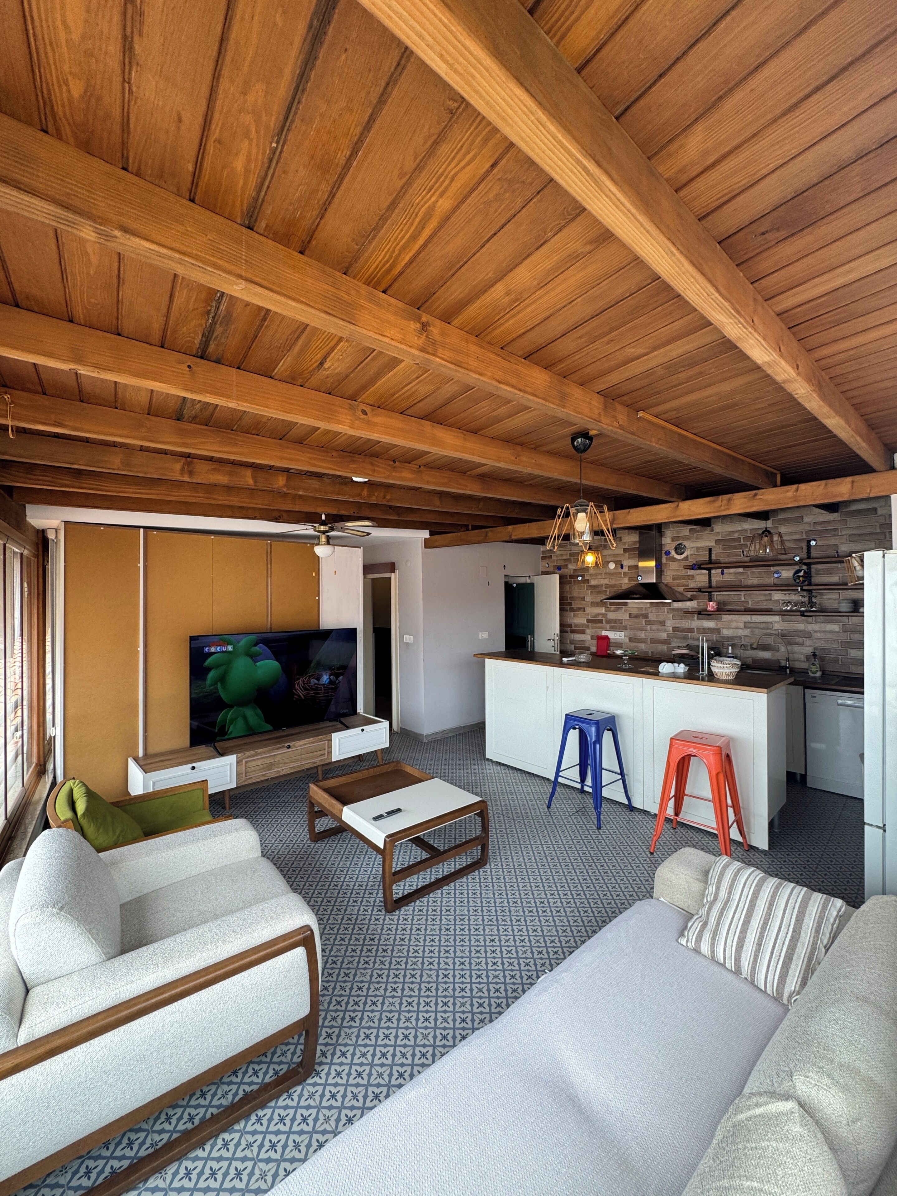 Penthouse superior, varias habitaciones, cocina, vista al mar | Ropa de cama 