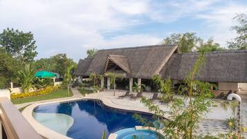 Outdoor pool, sun loungers