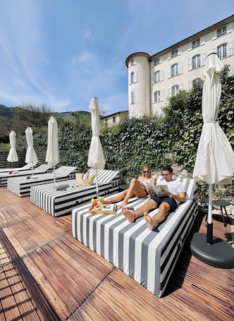 Exterior. Hotel Le Provence - Restaurant Le Styx