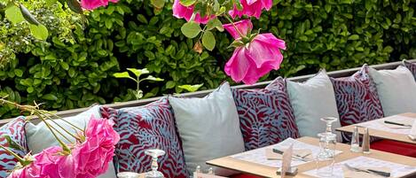 Restauration en plein air