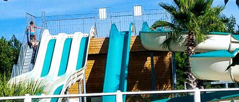 Piscine extérieure, piscine chauffée