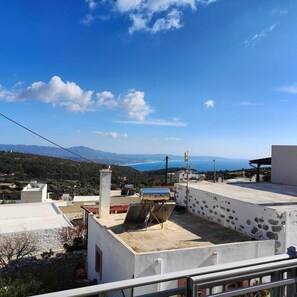 2 bedrooms, soundproofing - Bellavista House in Monolithos Rhodes (Rhodes)