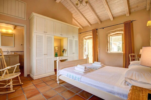 2 Schlafzimmer, WLAN, Bettwäsche