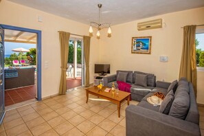 Smart TV, ping pong - Villa Skala Seaview by Villa Plus (Ionian Islands)