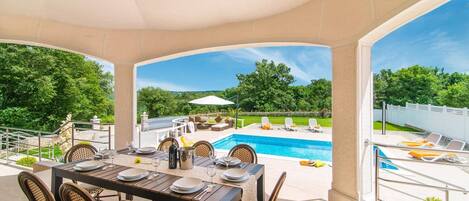 Servei de restauració a l'aire lliure