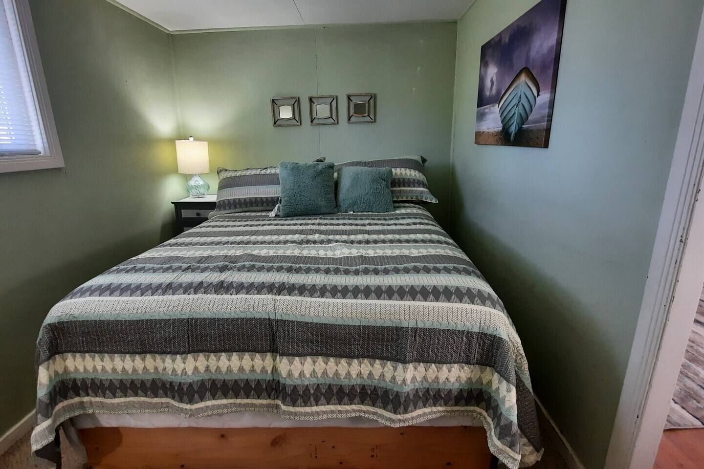 "Seascapes Cottage" 1-Bed by the Sea w/fireplace