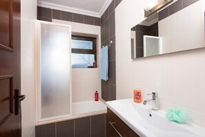 Hair dryer, towels - Villa Tupi by Villa Plus (Boliqueime)