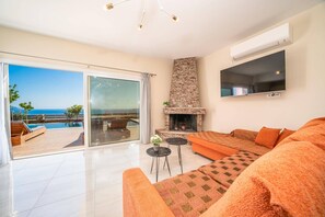 Smart TV, ping pong - Villa Roz by Villa Plus (Ionian Islands)