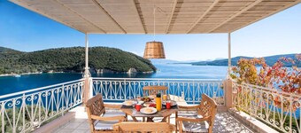 Villa Votsalo Desimi by Villa Plus