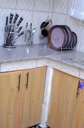 Kühlschrank, Mikrowelle