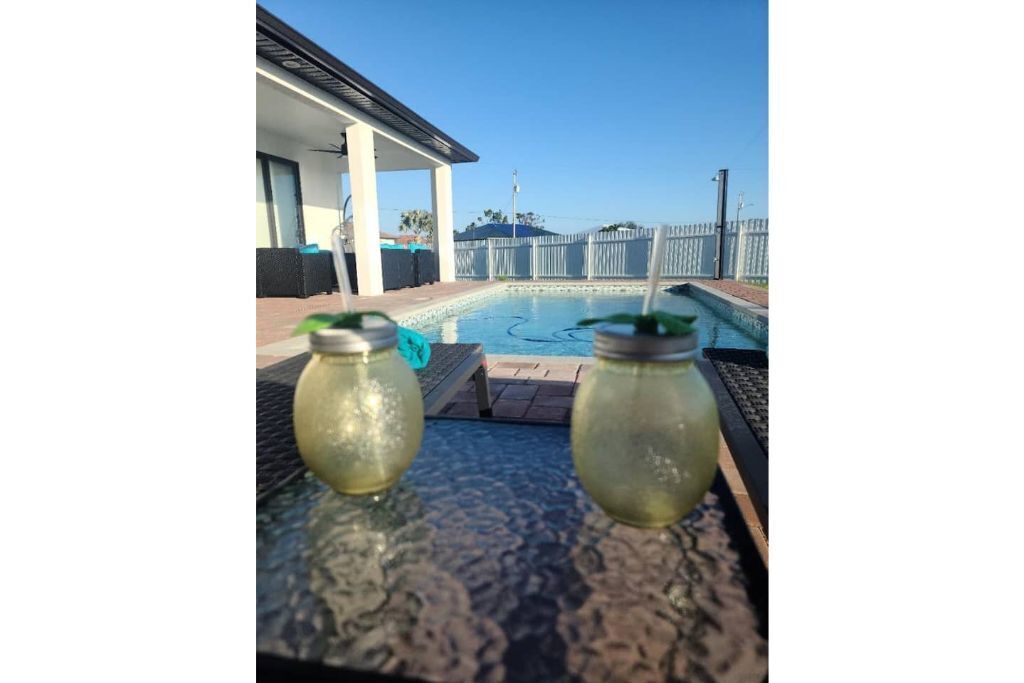 Casa Marbella, Heated pool, 8P, 4/3!