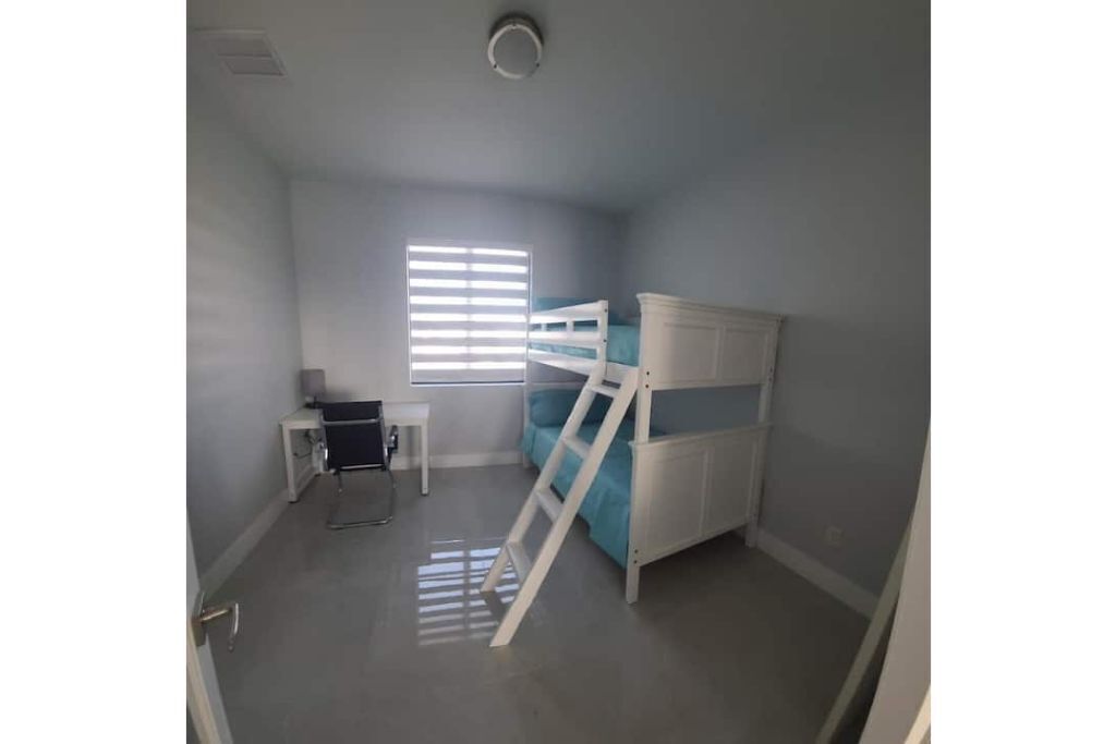 Casa Marbella, Heated pool, 8P, 4/3!