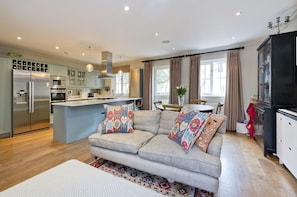 3 bedrooms