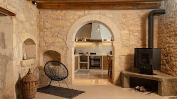 Traditional Villa | Living area | 40-inch Smart TV with digital channels, TV, fireplace