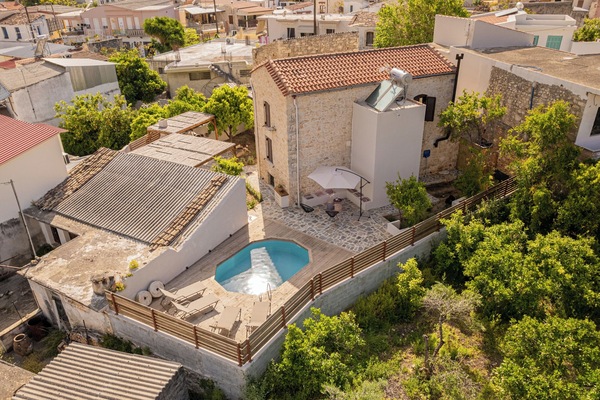 Welcome to Antama Cretan Living!