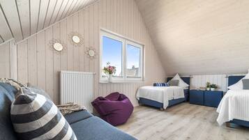 2 bedrooms, desk, iron/ironing board, travel cot