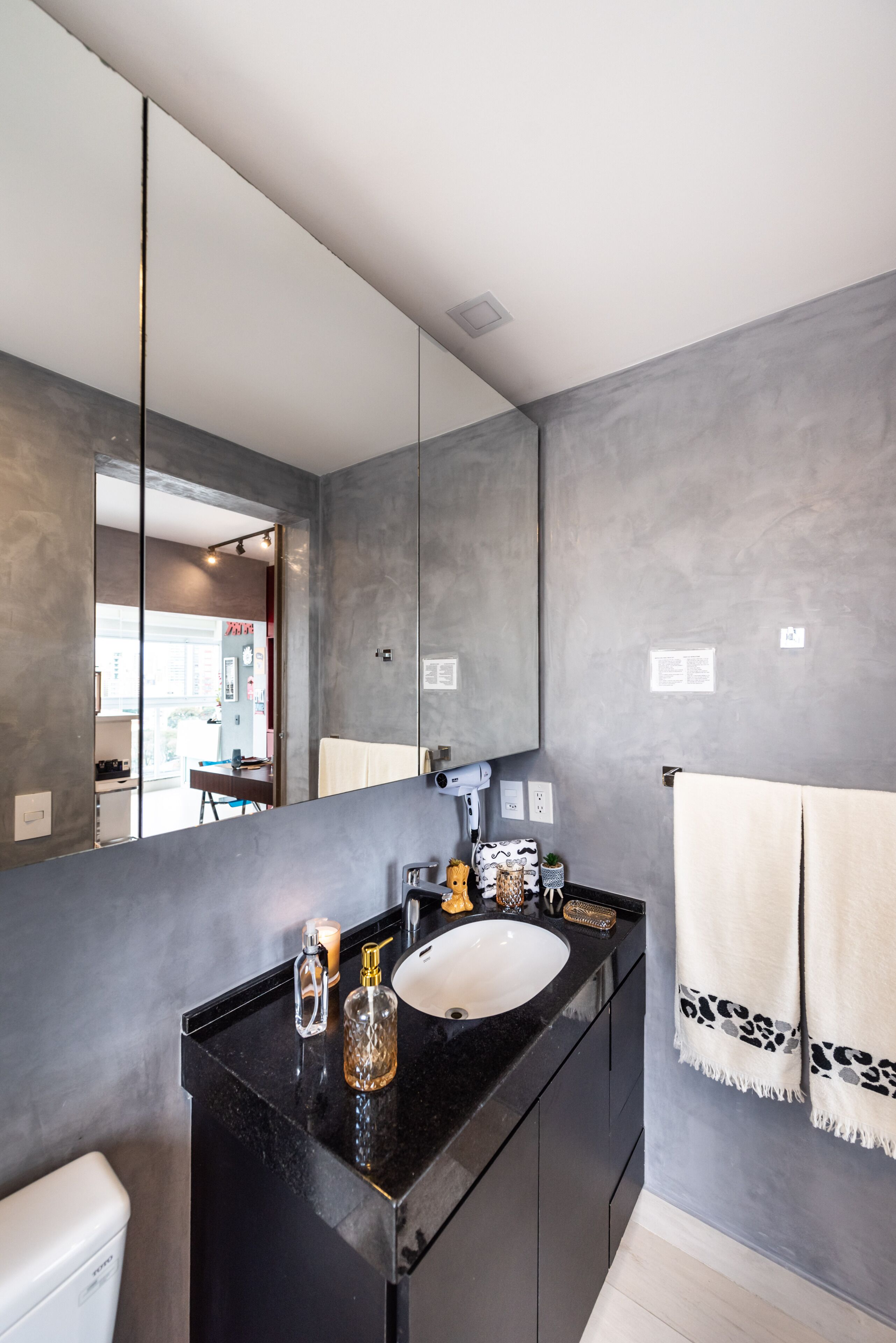 Pinheiros Best Studio Pool Parking  Wifi