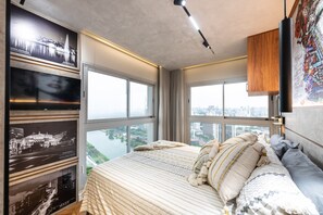 2 bedrooms, Egyptian cotton sheets, premium bedding, down duvets - Stunning Views | Luxurious Apartment with Marginal Pinheiros View at River One Residencial by Okaeri Home Apartments  (São Paulo)