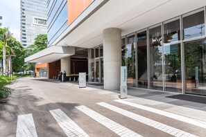 Property entrance - Stunning Views | Luxurious Apartment with Marginal Pinheiros View at River One Residencial by Okaeri Home Apartments  (São Paulo)