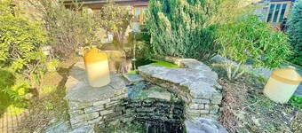 4 beautiful stone barns SlEEPS 17 People