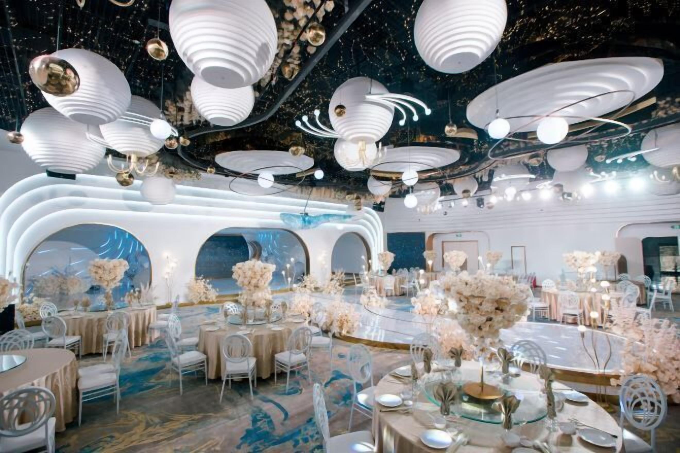 Banquet hall