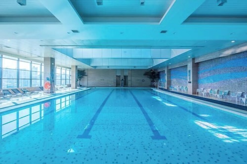 Rong Qiao Hotel