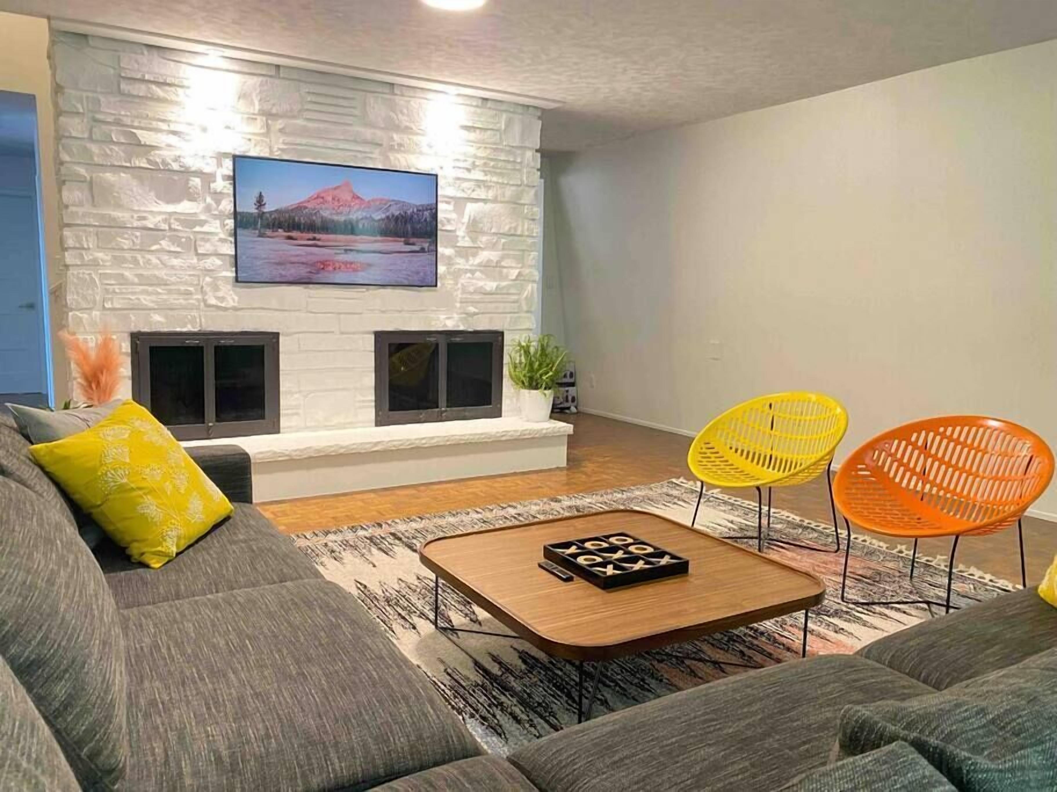 Retro A-frame cottage near beach