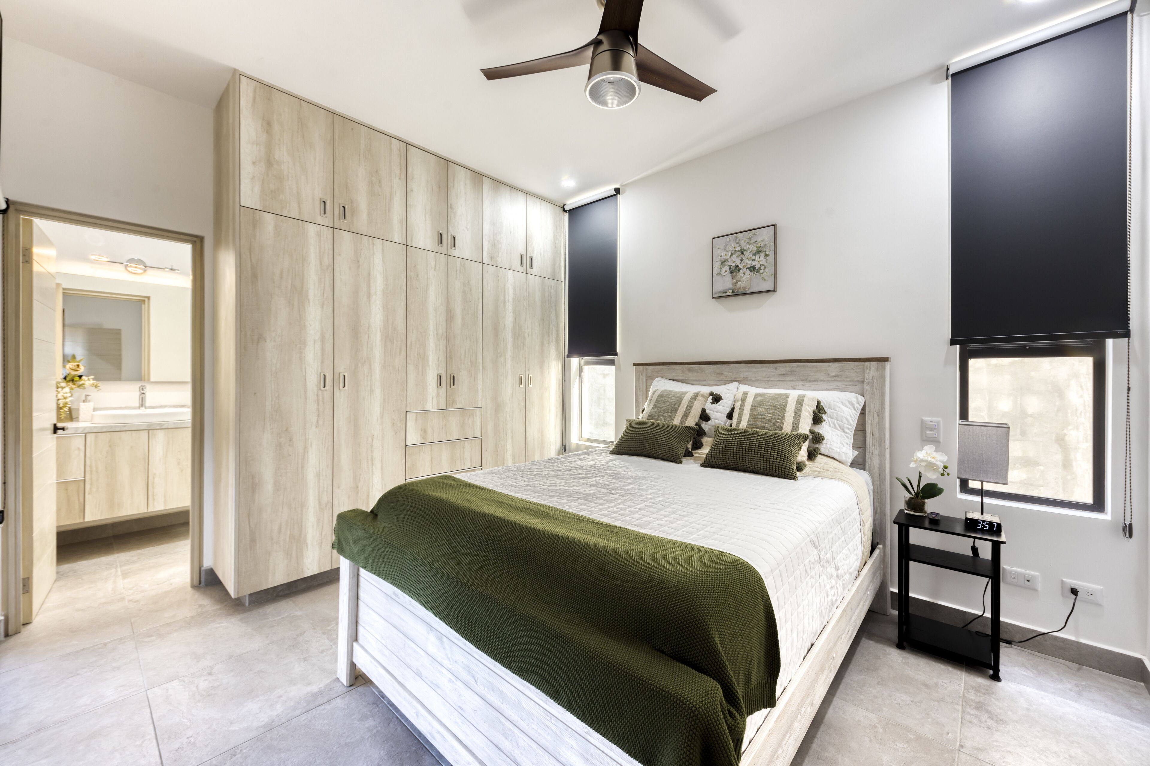 3 bedrooms, WiFi, bed sheets