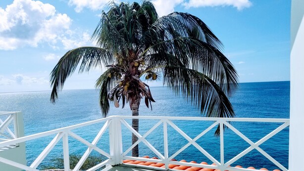 Unclassified image, 1 of 40, button - Ocean Front Villa - Breathtaking View - 10B (Lagun)
