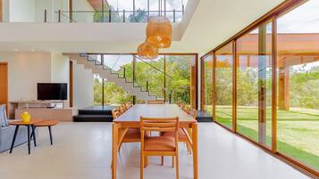 Chalet | Tempat makan