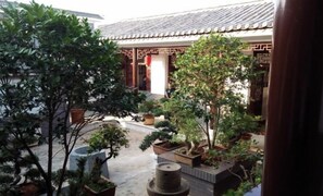 Terrace/patio - Youjia Inn (Shilin)