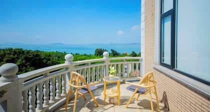 Lanting Holiday Villa