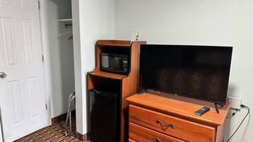 Bureau, Wi-Fi gratuit, draps fournis