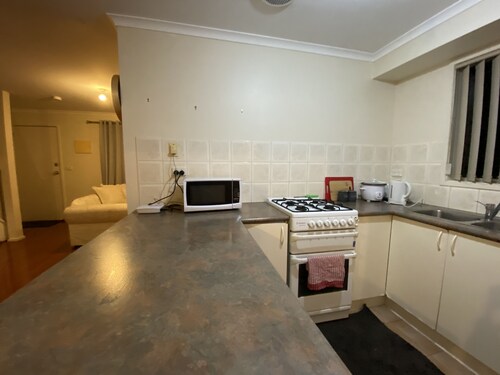 Whole Double Story House- 4QB & 1SB- Carrum Beach- Fully Furnished- Free Parking