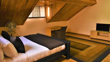 8 habitaciones, internet y ropa de cama
