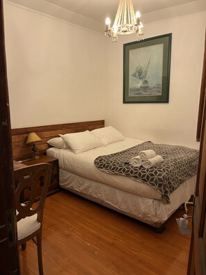 Wifi gratis y ropa de cama 