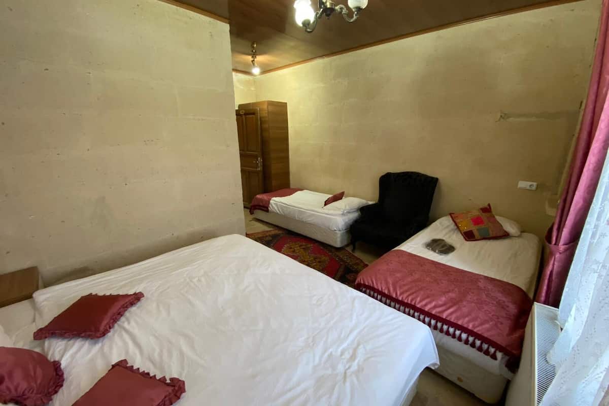 Desk, laptop workspace, free WiFi, bed sheets