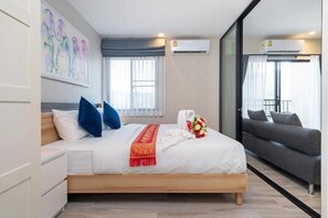 1 chambre, coffres-forts dans les chambres, fer et planche à repasser