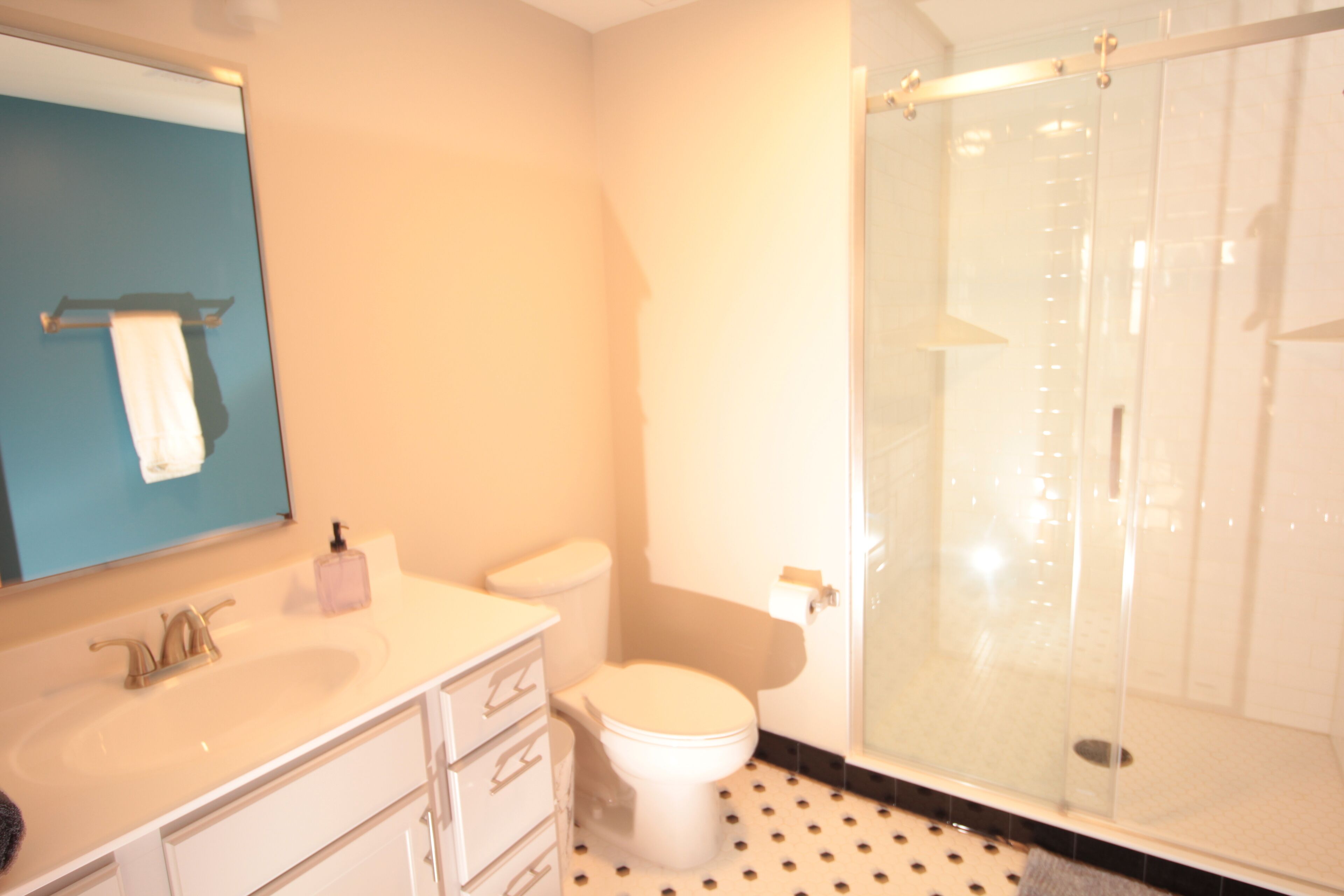 The Exchange 21 | Historic Bldg, 1 Bed, Dwntwn