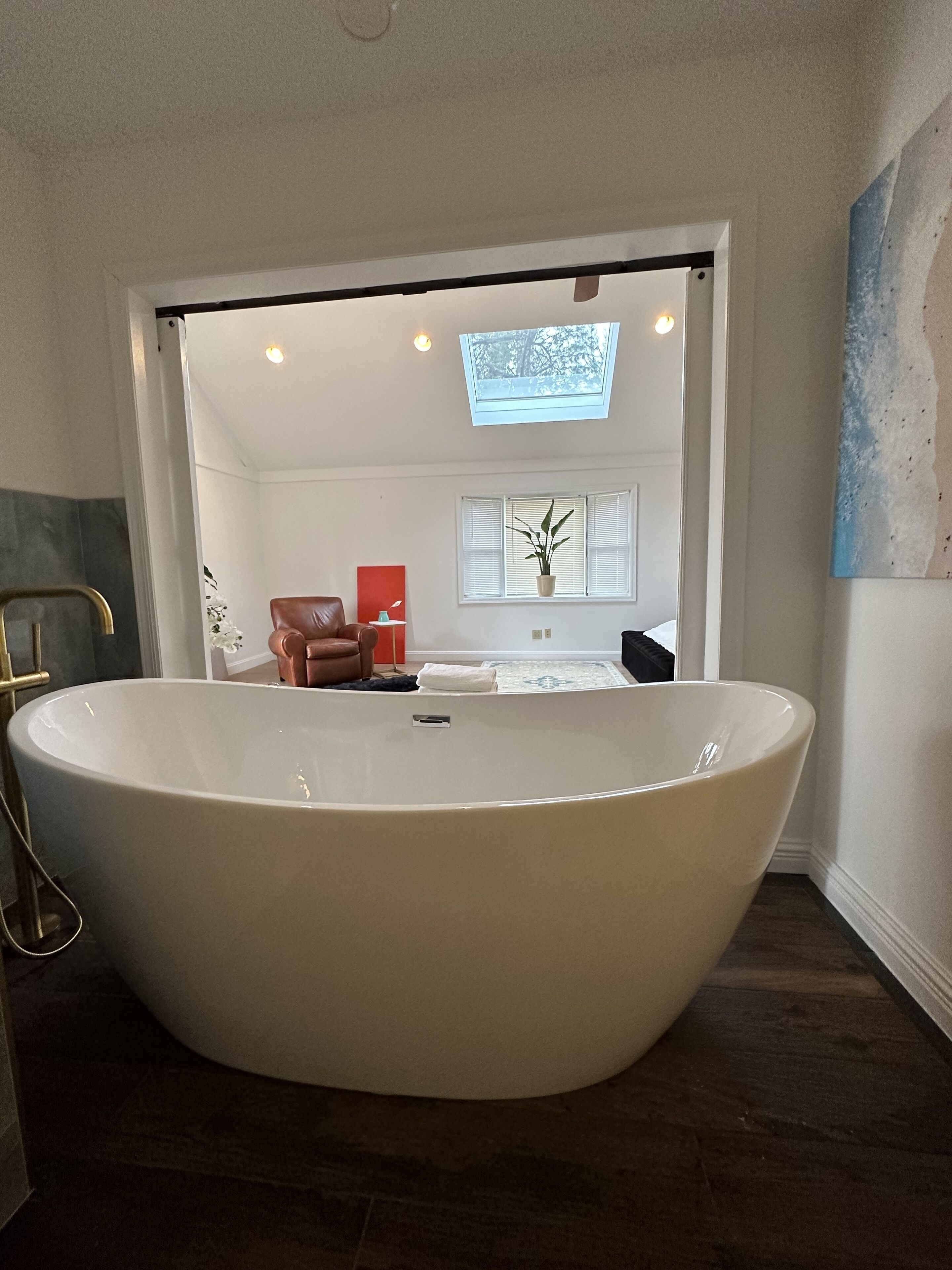 Jetted bath, hair dryer, towels, soap