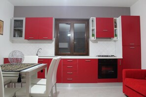 Dining - Villa Cefalu Avenue (Solfarelli)