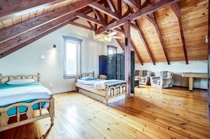 3 slaapkamers, een bureau, gratis wifi, beddengoed