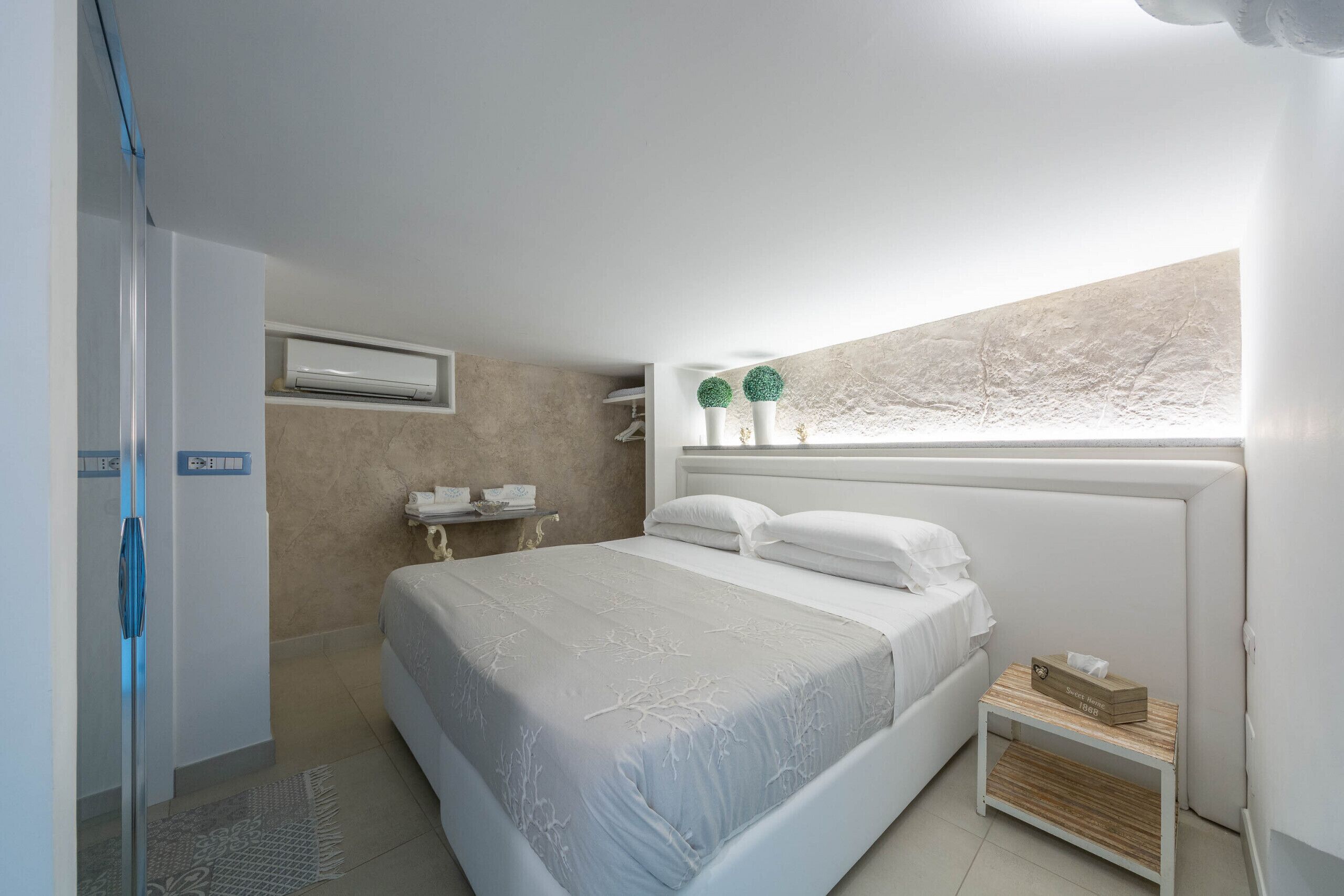 4 chambres, fer et planche à repasser, Wi-Fi gratuit, draps fournis